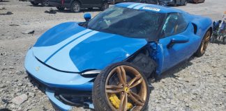 Sad Sight: Wrecked Ferrari 296 GTB | Giga Gears