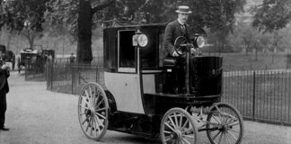 127 Years Ago Today: London's First Drunk Driver Arrested | Giga Gears