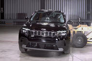 Jeep Avenger receives 'mediocre' three-star safety rating from Euro NCAP | Giga Gears