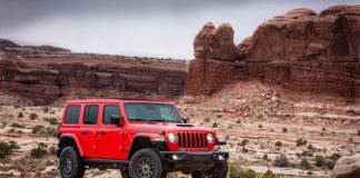 "Jeep Wrangler and Gladiator Trucks Under Investigation for Engine Fires | Giga Gears"